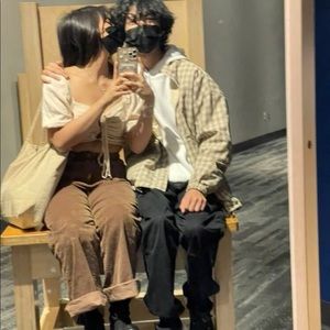 Meet your Posher, Chloe